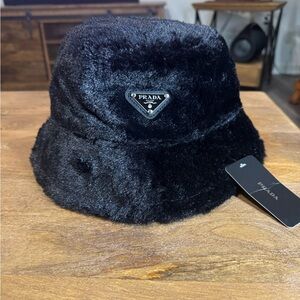 Black Faux Fur Bucket Hat, No Brand